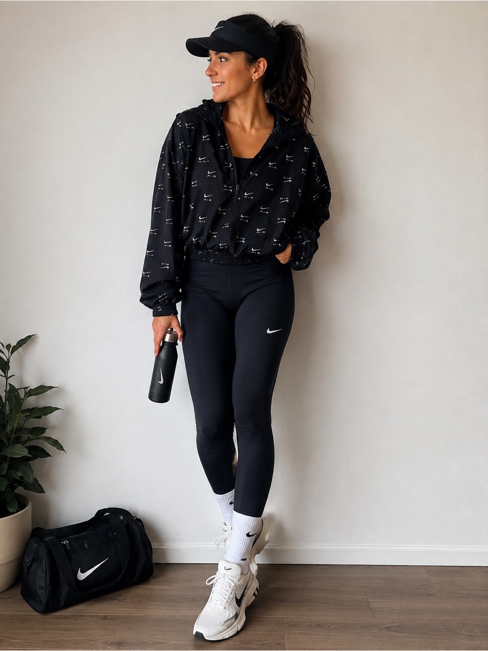 Nike Air Women's 1/4-Zip Mod Crop windbreaker Jacket.